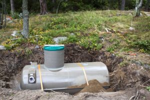 Key Signs You Need Septic Tank Replacement Services